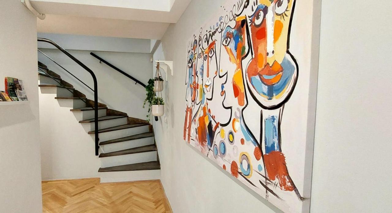 A+ Budapest Downtown Apartments Exterior photo